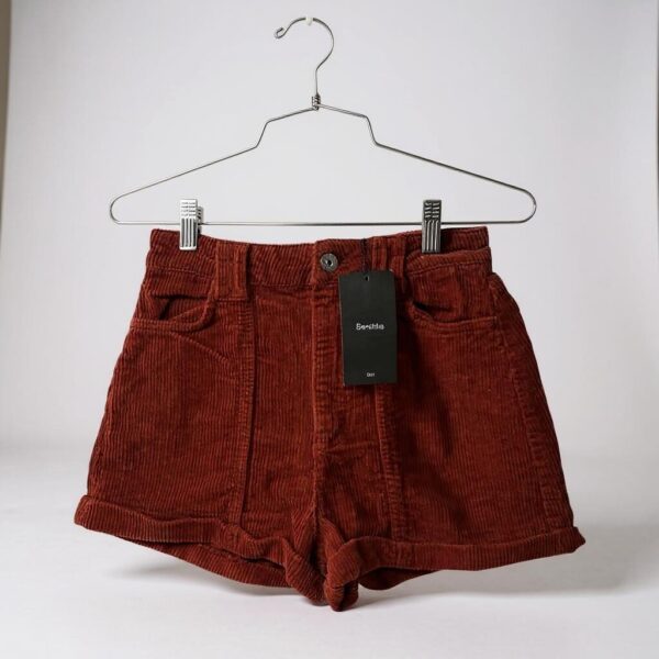 Short de corduroy - Talla 4- Bershka