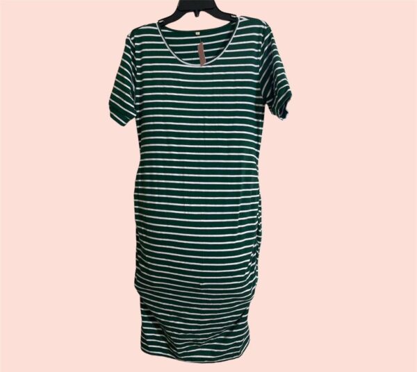 Vestido de maternidad a rayas color verde - Talla XL- Marca Liu & Qu
