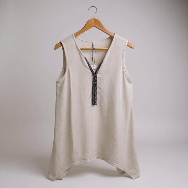 Blusa sin mangas con escote en V color blanco - Talla M - Zengjo