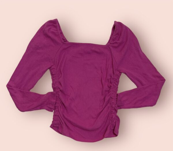 Crop top manga larga color fucsia- Talla 10/12 - Art Class